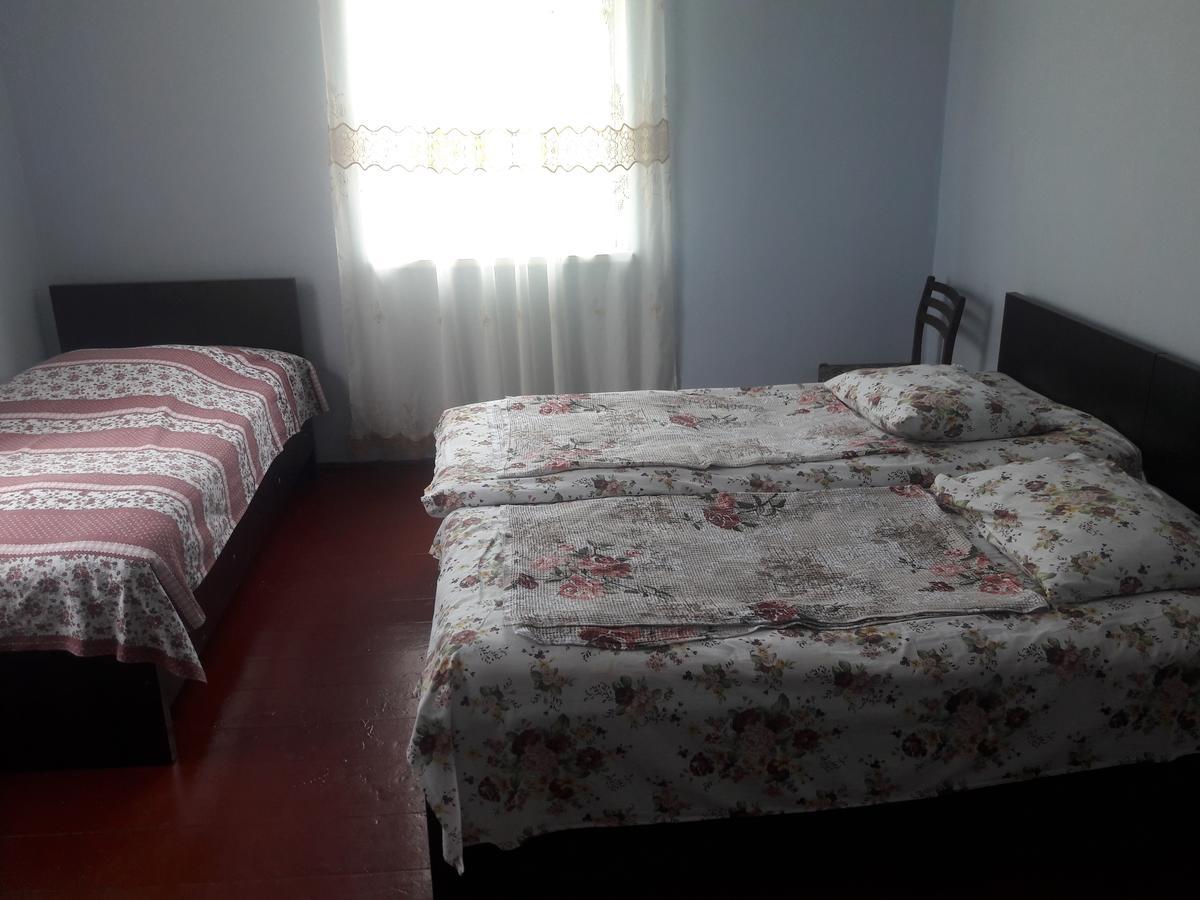 Joni Guest House Batumi Exterior foto